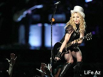 Мадонну оштрафовали за слишком долгий концерт