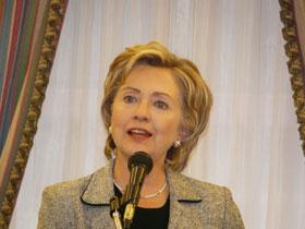 Хиллари Клинтон: «Верим, что в короткие сроки достигнут прогресс в решении вопросов, связанных с Нагорным Карабахом, которые долгое время не находили своего решения»