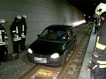 Житель Бохума заблудился в метро на "Опеле"