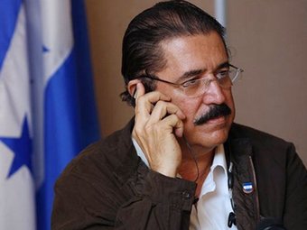 Свергнутый президент Гондураса перешел границу