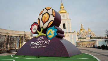 Украина и Польша успеют подготовиться к проведению Евро-2012 - УЕФА