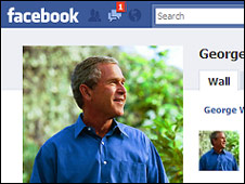 Джордж Буш открыл страницу на Facebook